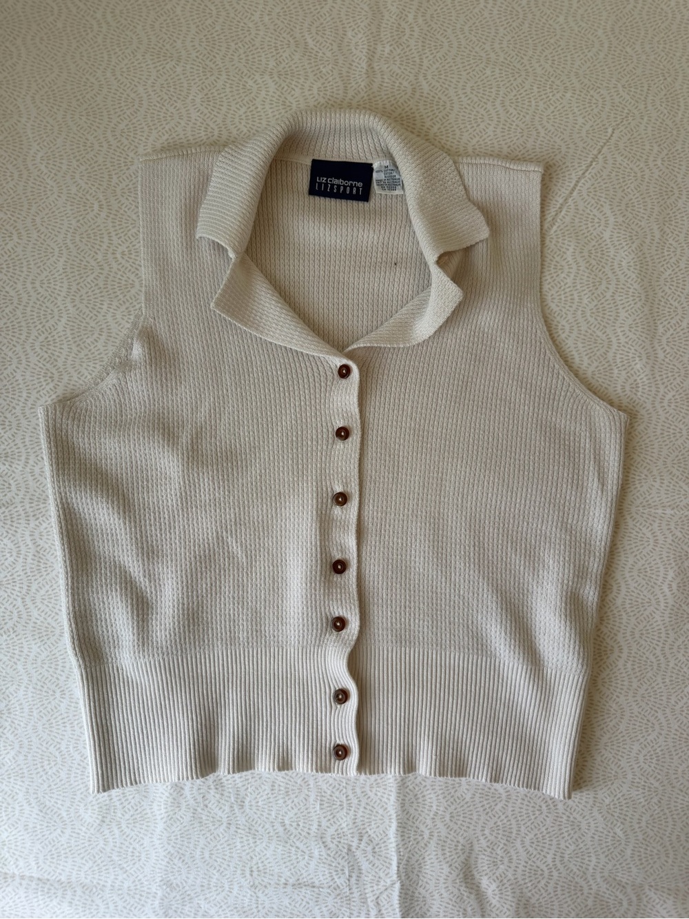Liz Claiborne Lizsport Cream Ribbed Knit Vest